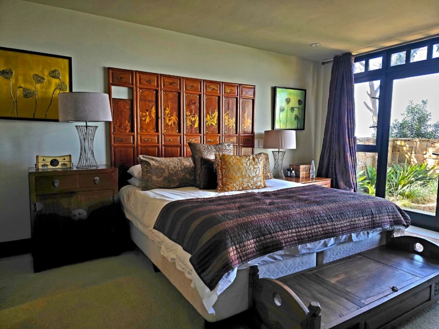 8 Bedroom Property for Sale in Oubaai Western Cape